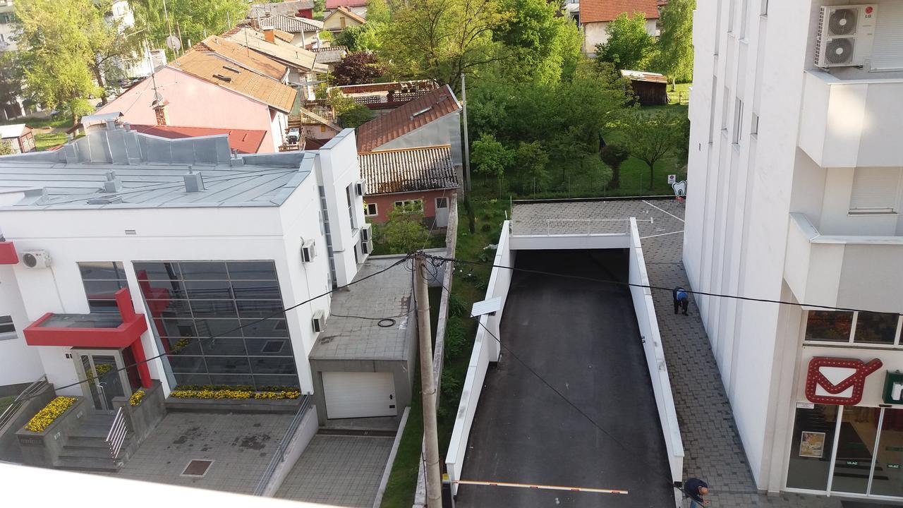 Centar Apartman Enmi 111 Баня Лука Екстериор снимка